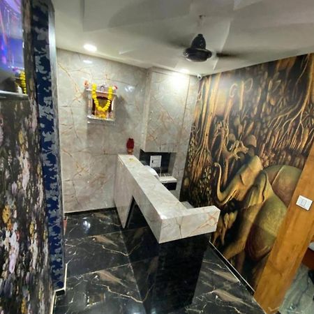 Hotel Kings Villa Ахмедабад Екстериор снимка