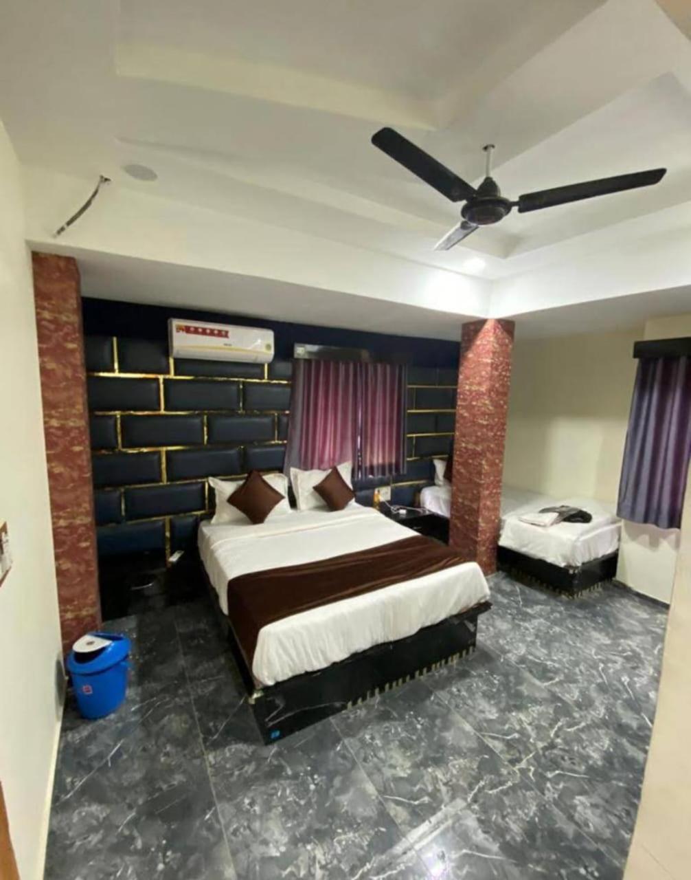 Hotel Kings Villa Ахмедабад Екстериор снимка